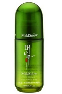 美妮雪膚化妝品 產品與店鋪裝修的視覺呈現